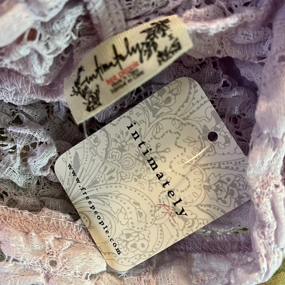 FREE PEOPLE Size Medium DAY-NIGHT Ruched LACE Mockturtle Bodysuit Stretch $68NEW - Picture 11 of 16